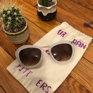 Trendy urban outfitters sunnies
